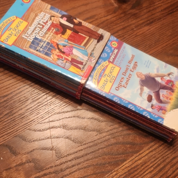 The Bailey School Kids Book Set - Picture 6 of 6